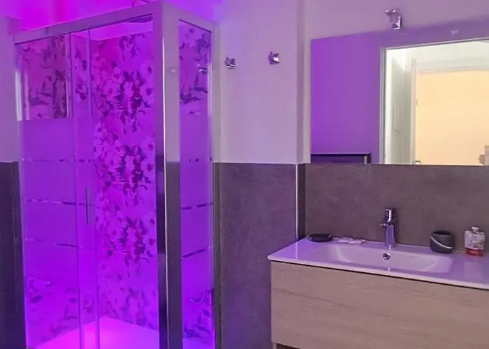 Kairoli Square Pensión 3*